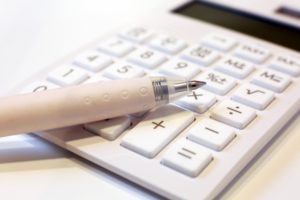 不倫・浮気・行動確認調査の探偵料金相場帯